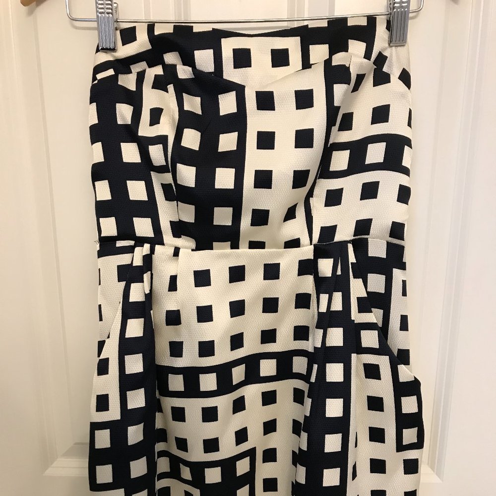 Lush Strapless Geometric Mini Dress with Pockets